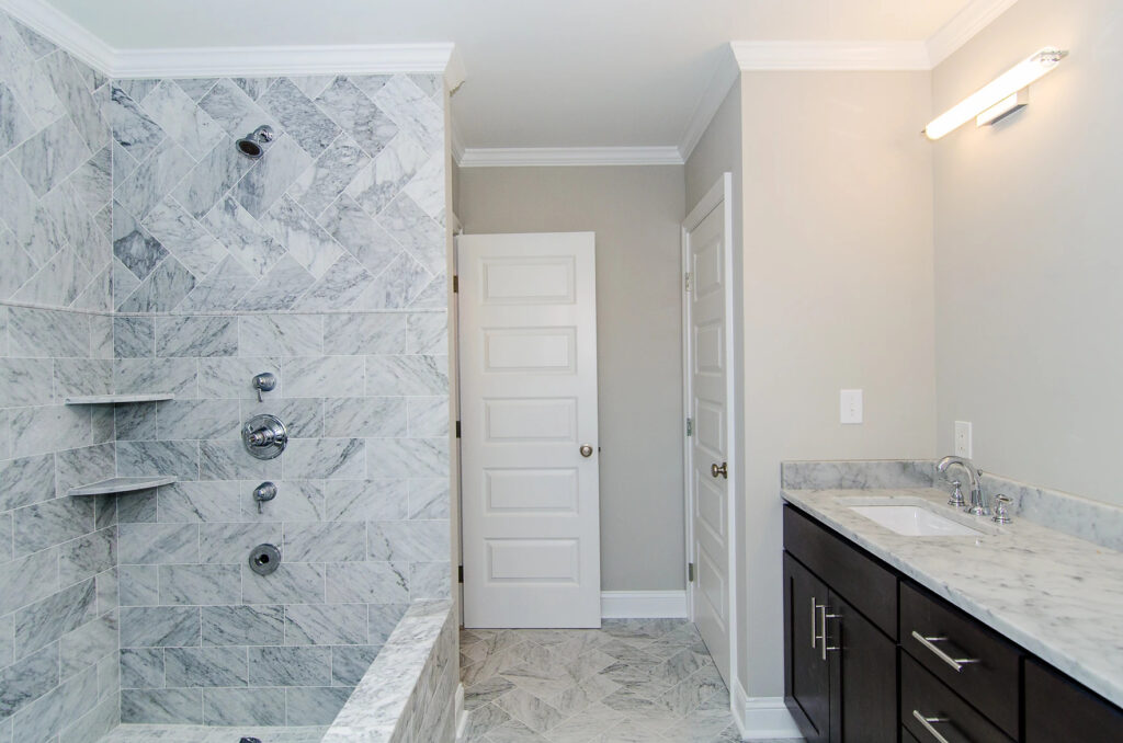 Luxury Master Bathroom Features In Baltimore